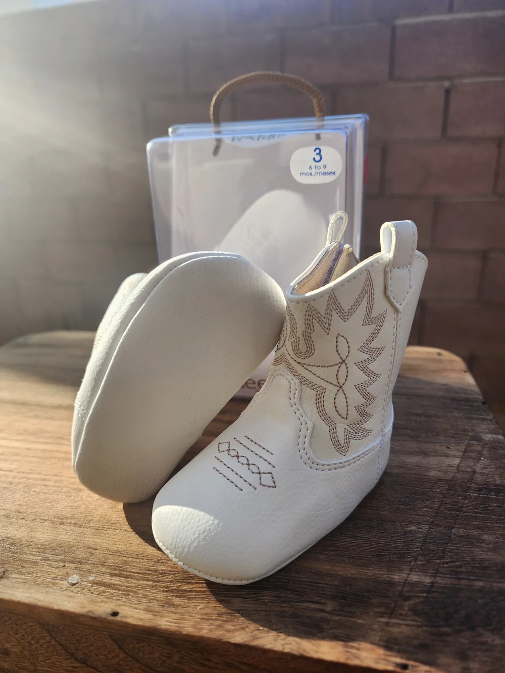 Baby Deer Baby White Leather Western Cowboy Boots Size 3 to 9 months